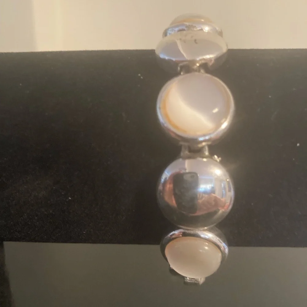 N/A silver tone